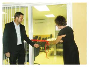 Aldo Strappazzon, Key Account Manager, IT-DAS at Samsung Electronics Namibia and Dorothea Westhofen-Kunz, General Manager of the Namibia Business Innovation Centre officially inaugurated the Mobile lab earlier this week. (Photograph by Hilma Hashange).