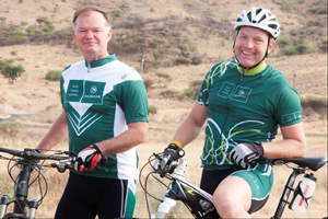 Willem Burger and Gerrit van Schalkwyk are confident they will complete the gruelling Desert Dash. Willem and Gerrit will take part as a two-man team under the banner Nedbank Warriors. The stages that Gerrit will cover total more than 228km, with a dizzying 2136 vertical climbing metres. Over his distance of 218km, Willem will climb over 1800 vertical metres and, as any cyclist knows, this is no small feat.