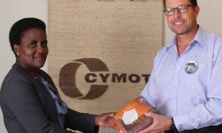 What about masks and gloves? Cymot comes to the rescue to ensure hygiene and safety of Clean Up cleaners