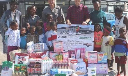 Auas Valley’s late night shopping turns out groceries for vulnerable children