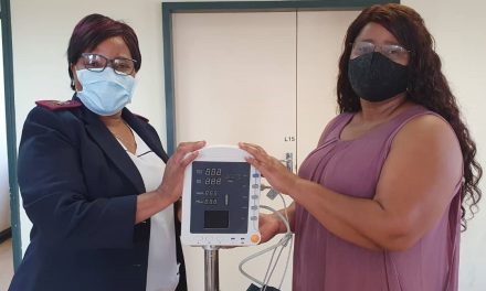 U.S. donates health equipment to Erongo’s health directorate