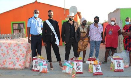 Kuisebmond shack fire survivors receive donations from well-wishers