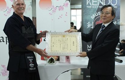 Pienaar champion in promoting Kendo locally – Awarded Ambassador’s Commendation