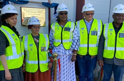 Clean accessible water for Bethanie from hybrid-power desalination plant