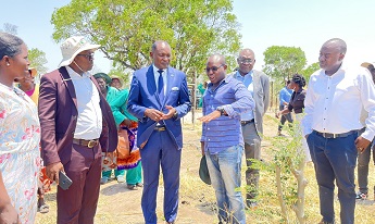 Likwaterera community receive Moringa plantation to boost natural resources, eradicate poverty