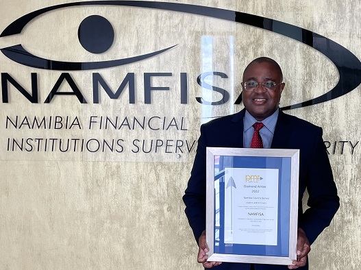 NAMFISA collects Diamond Arrow for good governance and ethical conduct